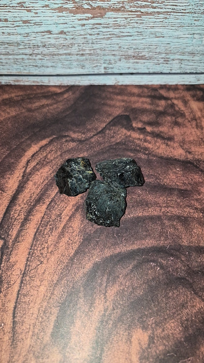 Black Tourmaline - [Rough]