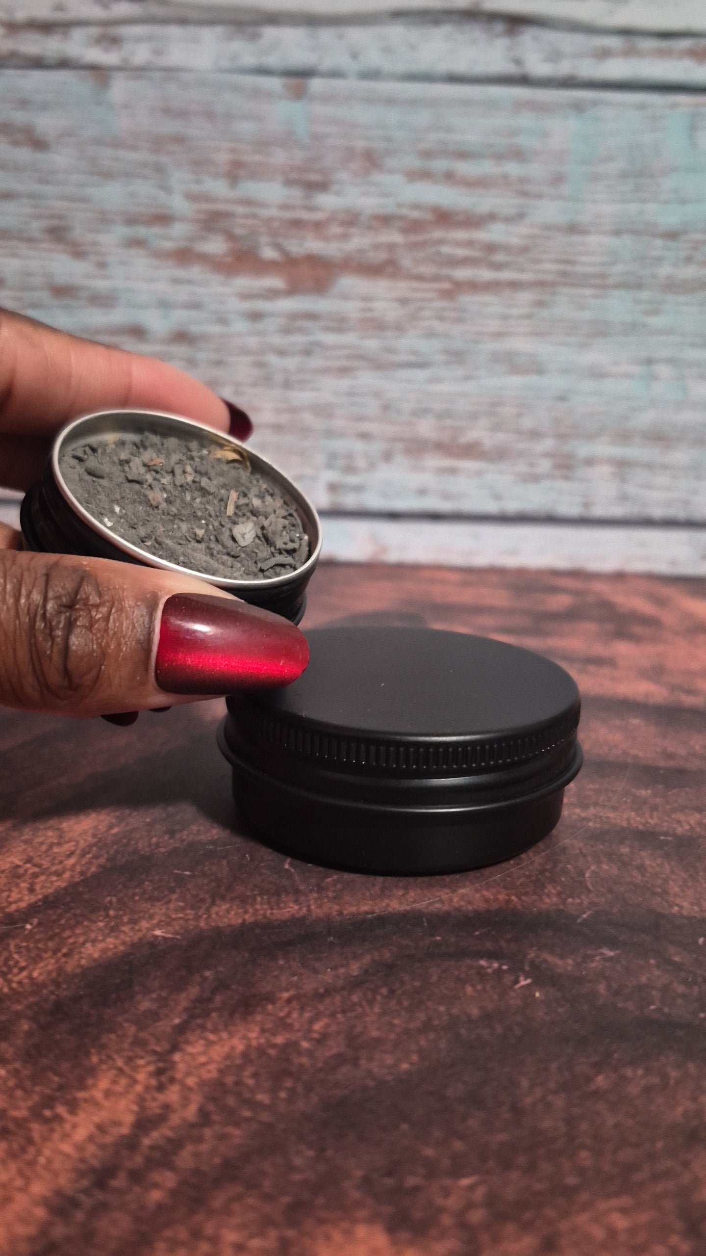 MCM Black Salt Protection Powder