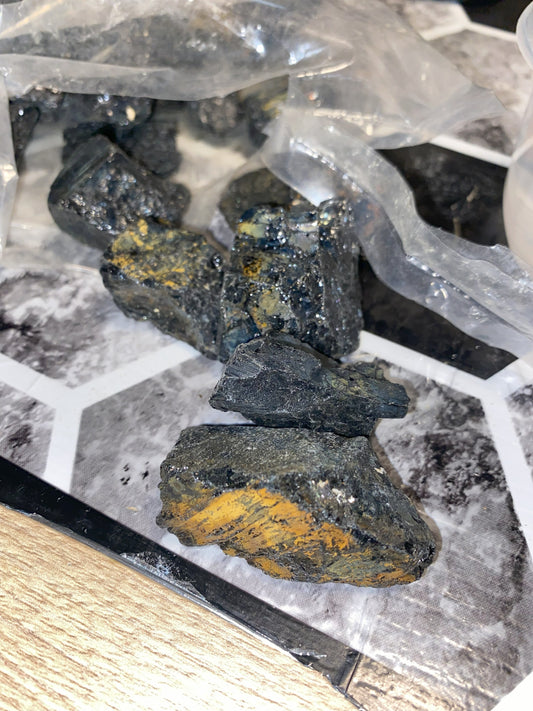 Black Tourmaline - [Rough]
